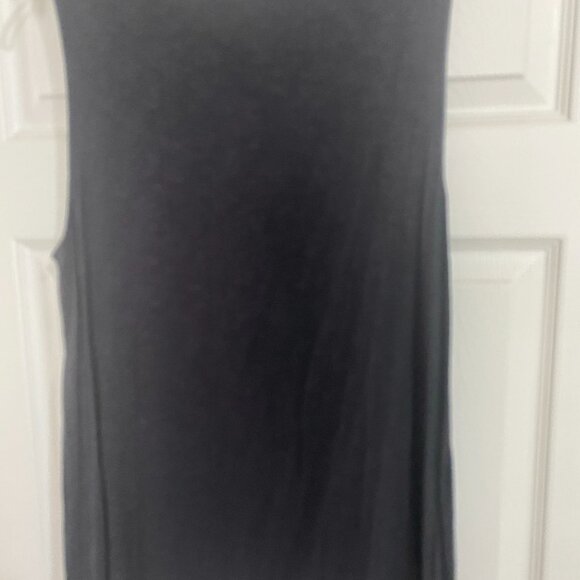 Sleeveless grey tunic - Picture 5 of 6